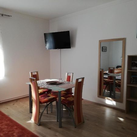 Hotel Füge Vendégház Miskolc Esterno foto